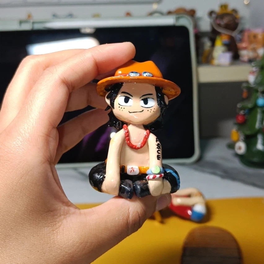 Desk Buddies